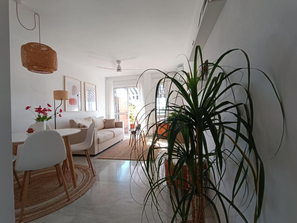 Ferienwohnung Vista Azul Torremolinos - Carihuela Exterior foto