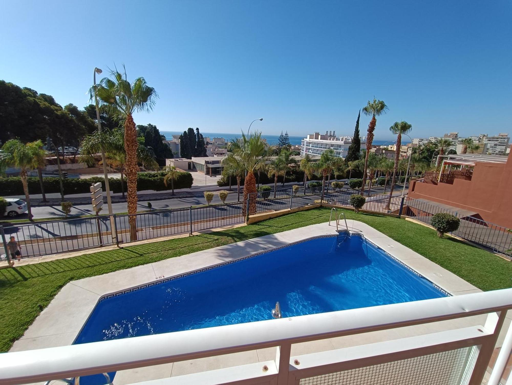 Ferienwohnung Vista Azul Torremolinos - Carihuela Exterior foto