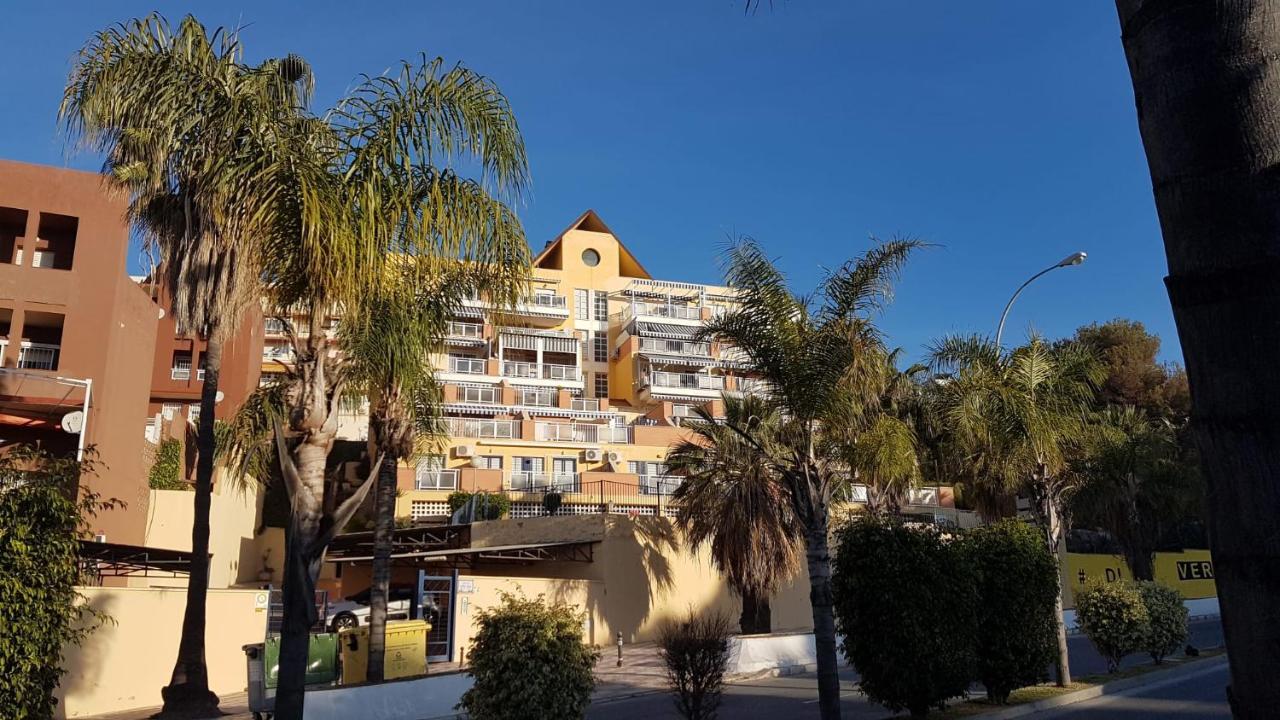 Ferienwohnung Vista Azul Torremolinos - Carihuela Exterior foto