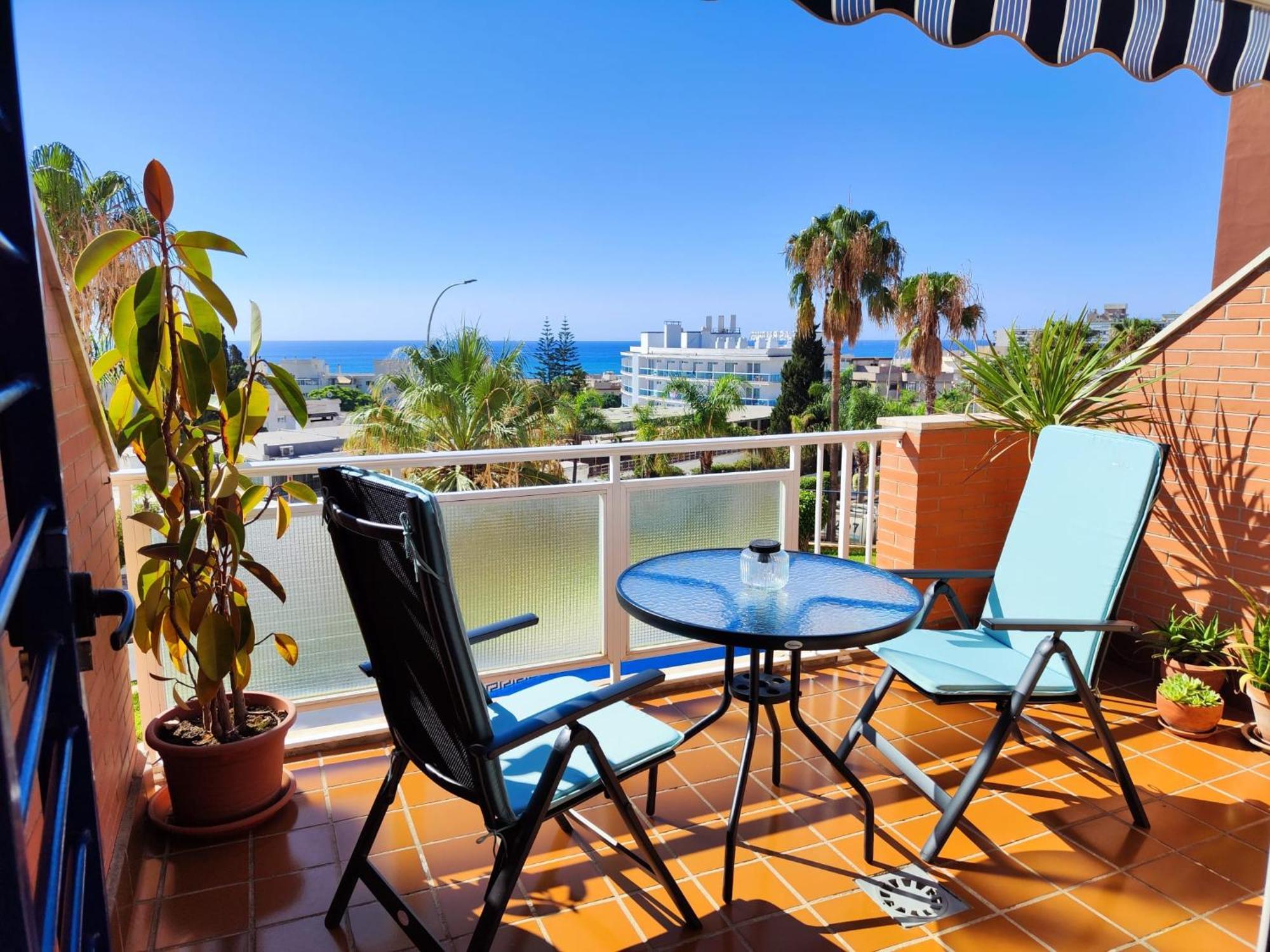 Ferienwohnung Vista Azul Torremolinos - Carihuela Exterior foto